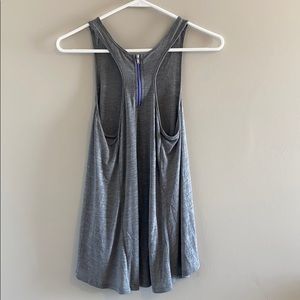 ⭐️ EUC American Eagle Tank Size S